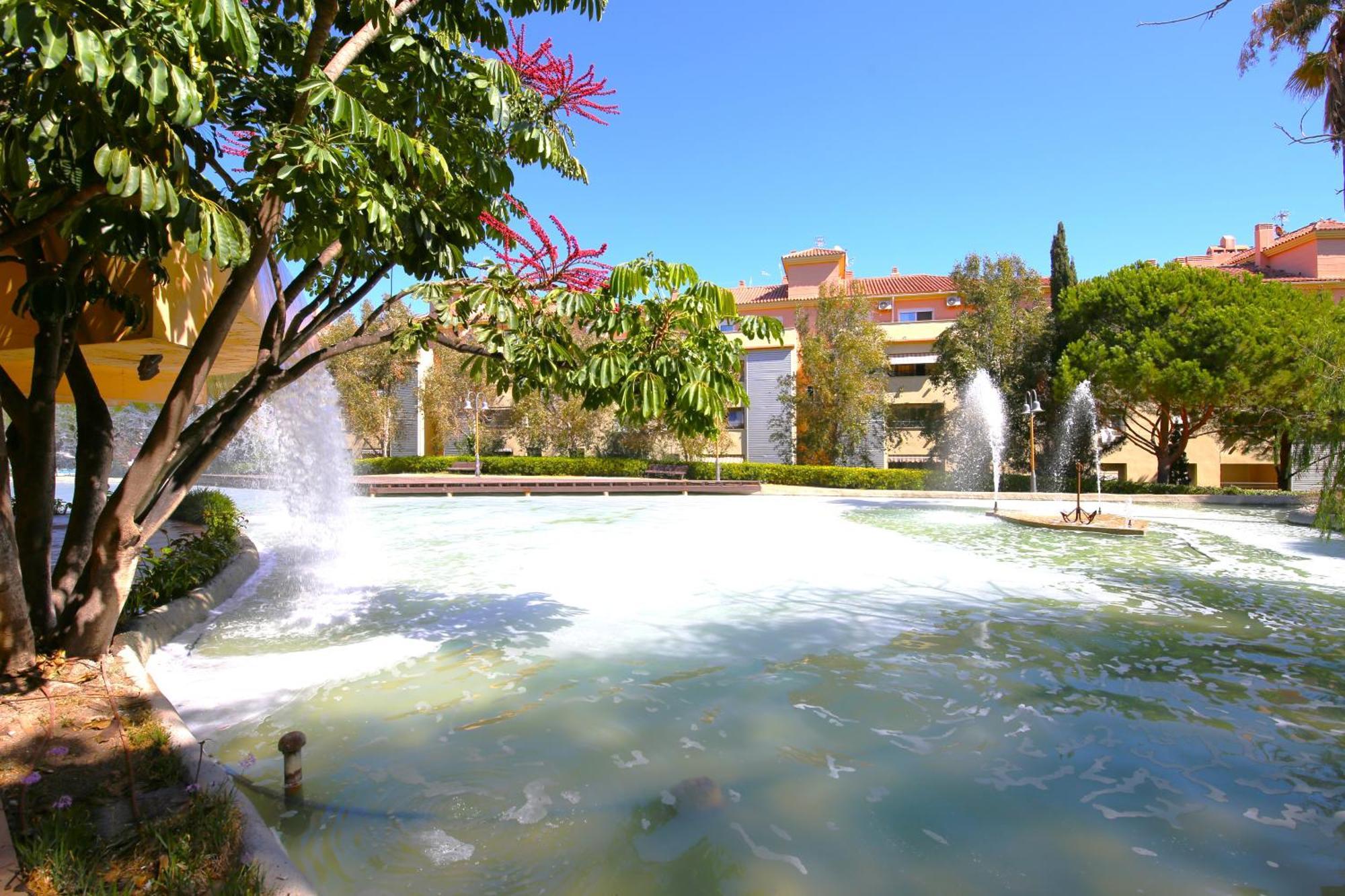 Estepona Town Apartment Carmen Ngoại thất bức ảnh